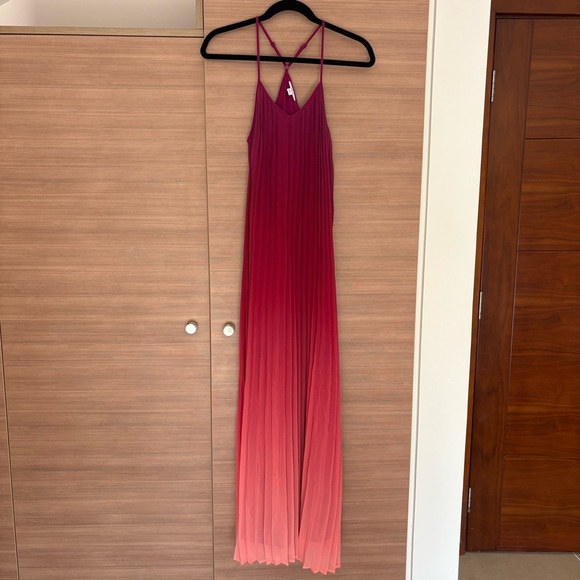 Bar III Ombre Pleated Maxi Dress - Picture 1 of 8